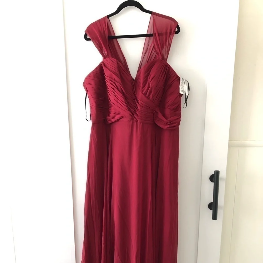 Dessy Collection Burgundy Chiffon Sweetheart Bridesmaid Gown Plus Dress 22